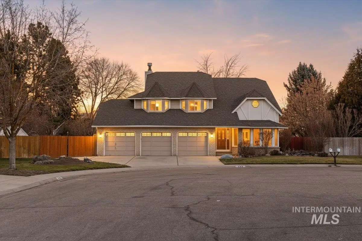 4375 N Marcliffe Pl, Boise, ID 83704 - #1