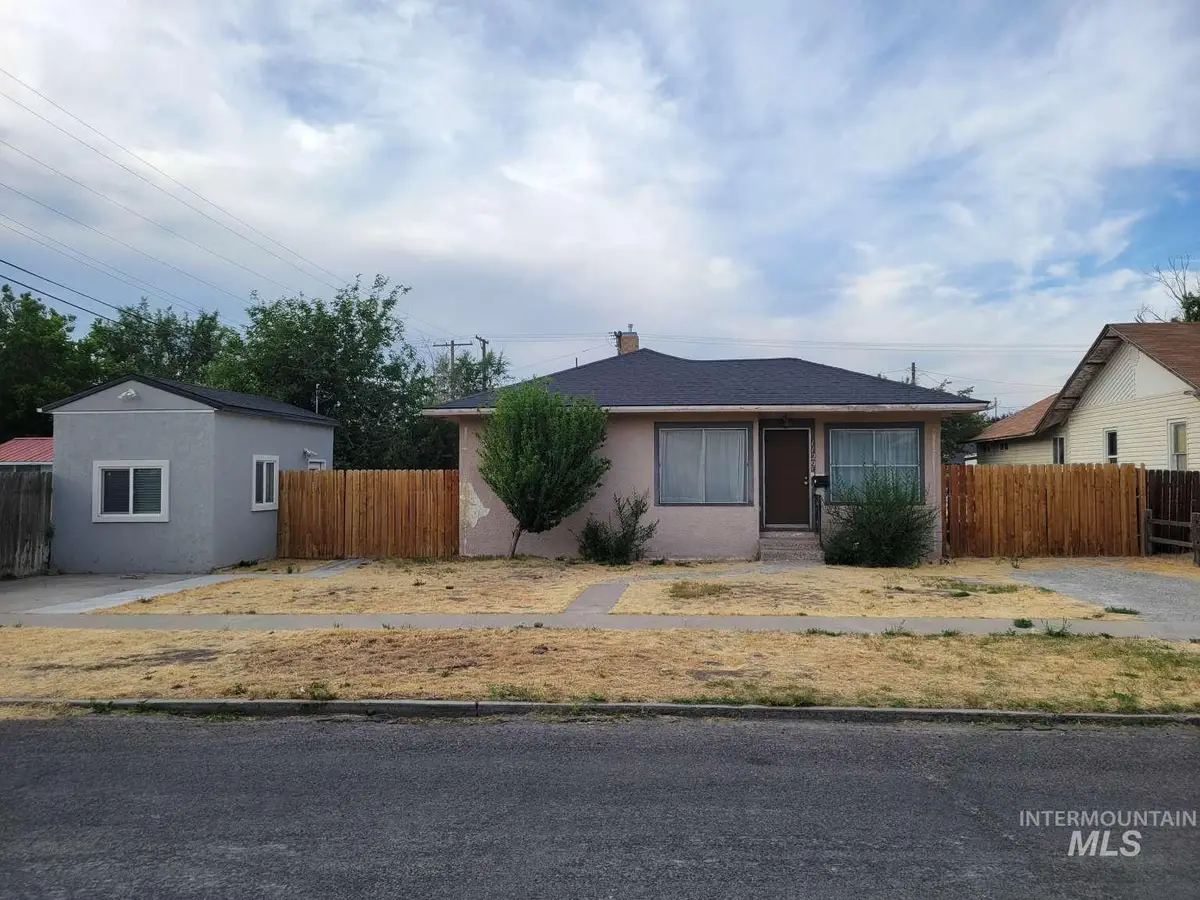 1129 6th Ave, Twin Falls, ID 83301 - #1