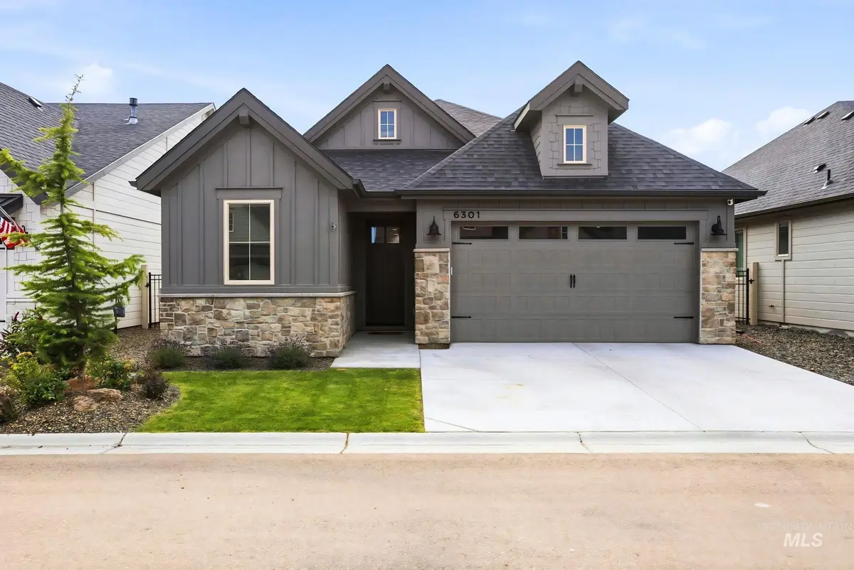 6301 S Jado Ln, Meridian, ID 83642 - #1