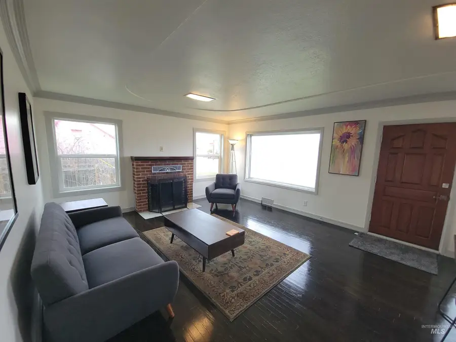 715 E Lincoln, Nampa, ID 83686 - #2