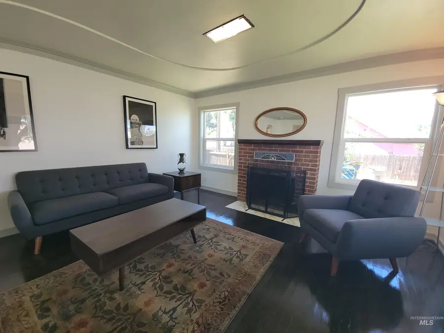 715 E Lincoln, Nampa, ID 83686 - #3