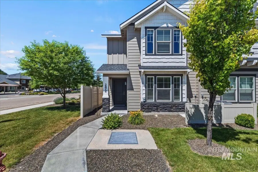 2472 E Blue Tick St, Meridian, ID 83642 - #2