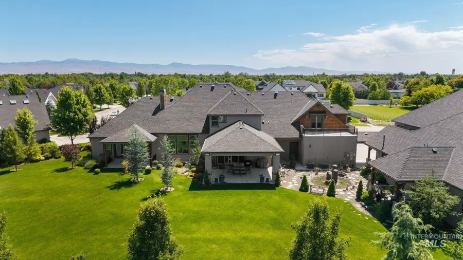 6810 N Winward Ave, Eagle, ID 83616 - #3