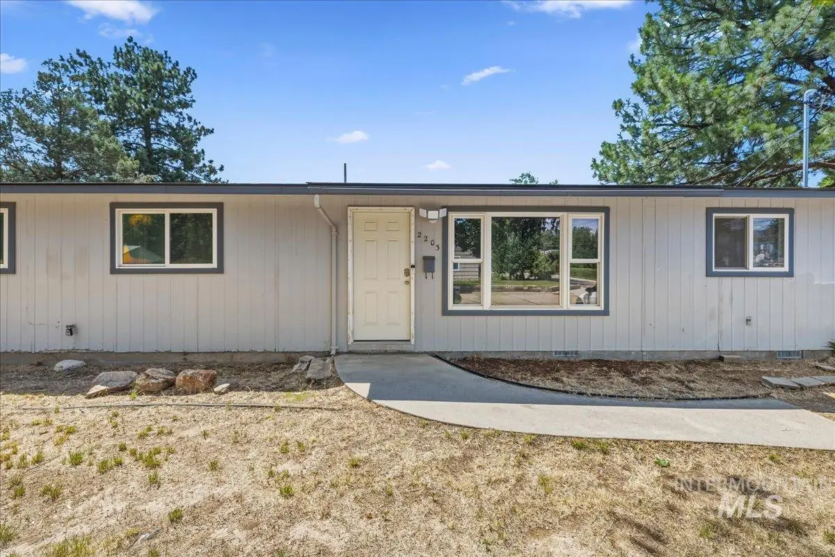 2203 S Colorado Ave, Boise, ID 83706 - #1