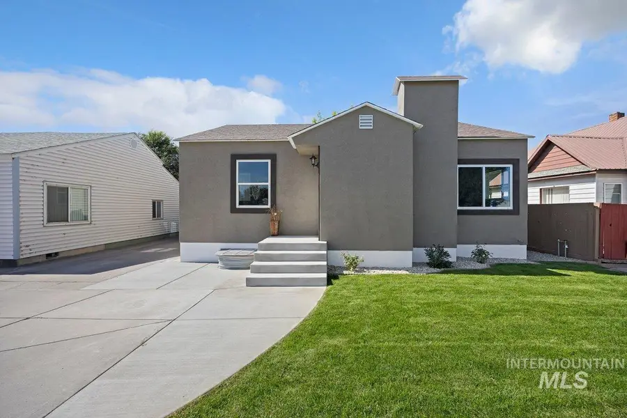 235 Washington St N, Twin Falls, ID 83301 - #2