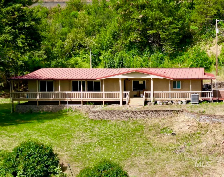 35322 River Rd, Lenore, ID 83541 - #2