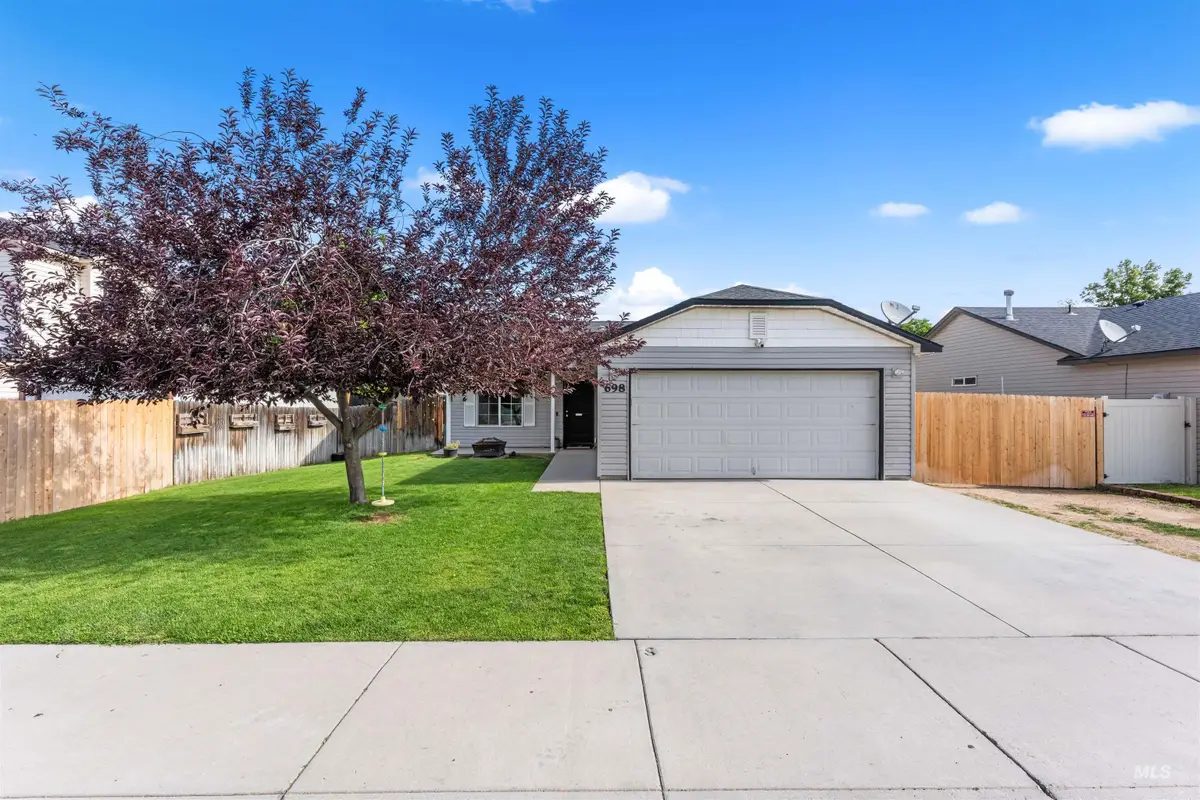 698 E Great Bear Street, Kuna, ID 83634 - #1