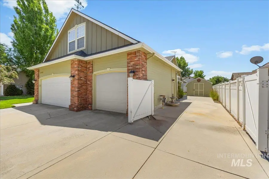 2685 E Green Canyon Drive, Meridian, ID 83642 - #3