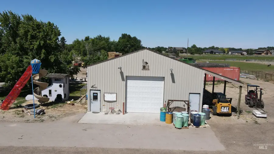 400 W Beacon Light Rd, Eagle, ID 83616 - #3