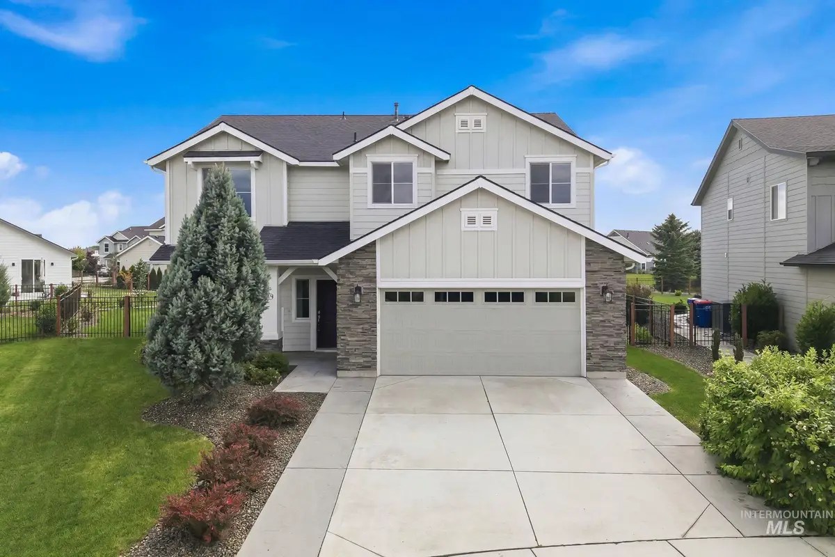 949 N Synergy Ln, Eagle, ID 83616 - #1