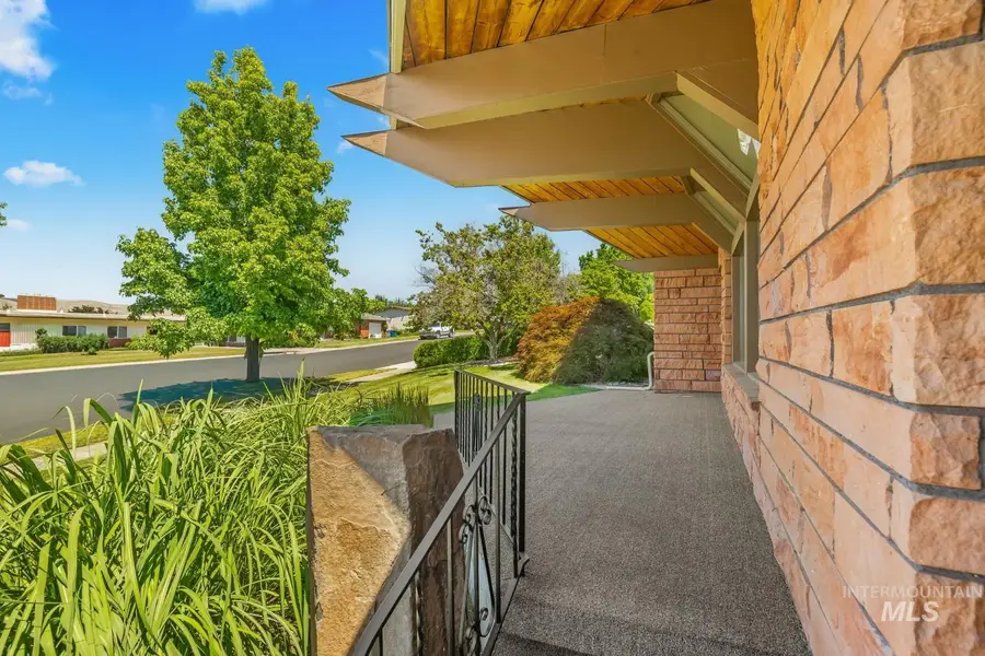 2616 Sunset Drive, Lewiston, ID 83501 - #3