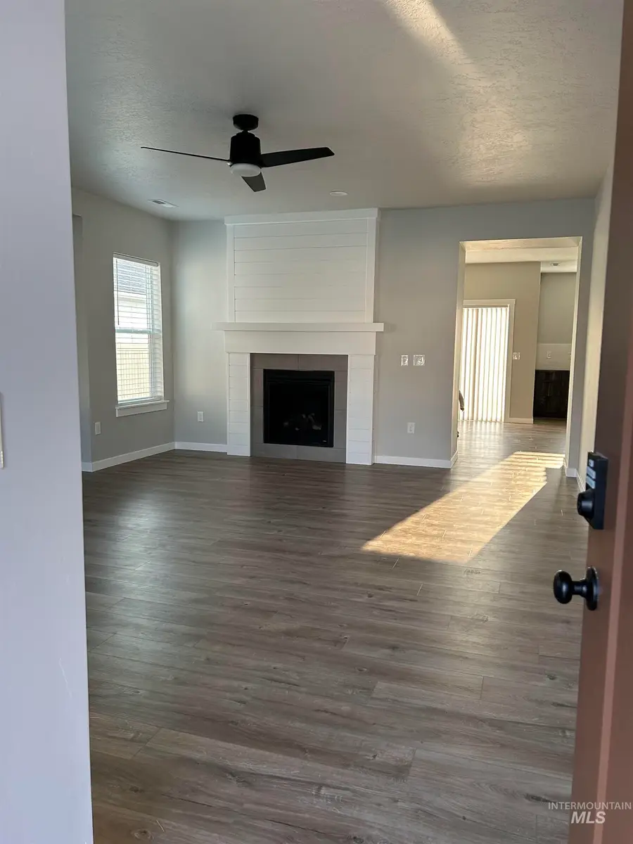 3039 S Alcamo Way, Meridian, ID 83642 - #3