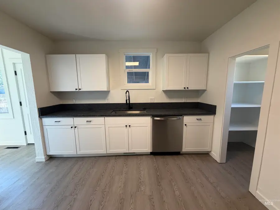 1815 Lincoln, Mountain Home, ID 83647 - #2