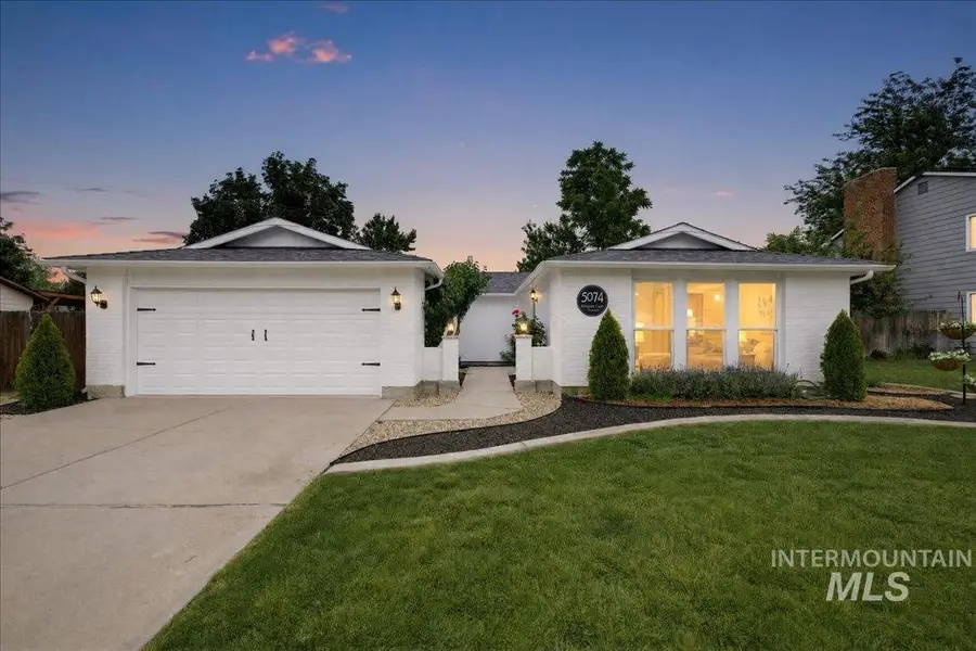 5074 W Harbourview Drive, Boise, ID 83703 - #2