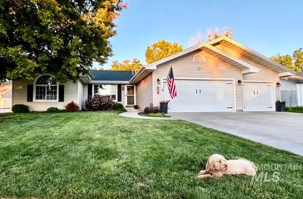 808 O'leary Way, Twin Falls, ID 83301