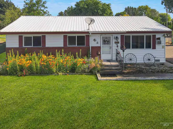 162 W Baseline, Rupert, ID 83350