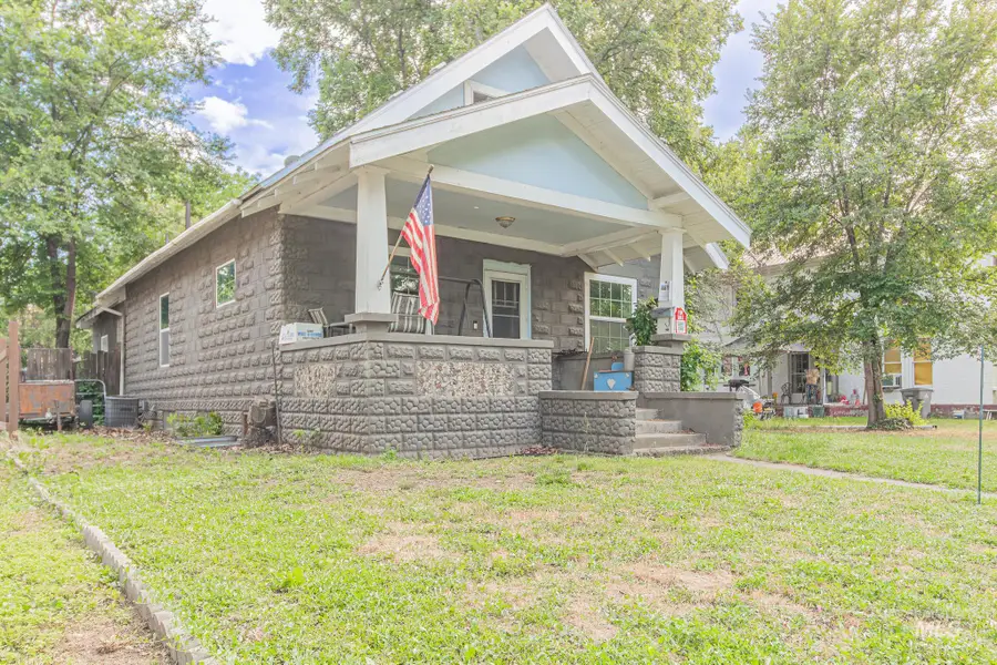 806 9th Ave., Lewiston, ID 83501 - #2