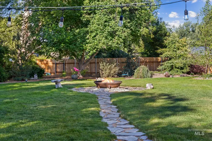 6646 S Ruddsdale Ave, Boise, ID 83709 - #2