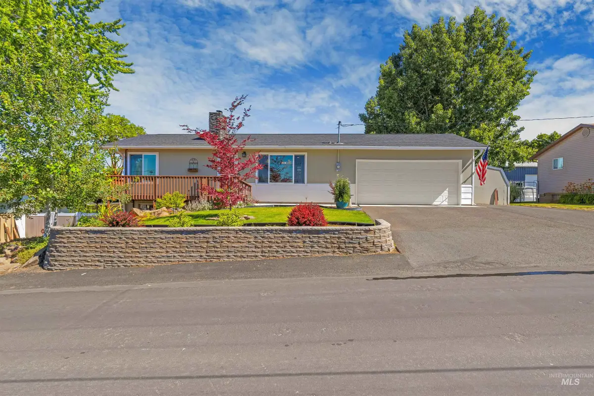 1303 Hemlock Avenue, Lewiston, ID 83501 - #1