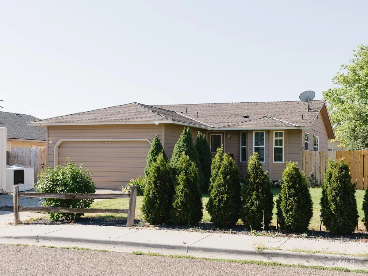 1638 SW 1st Pl, Ontario, OR 97914 - #1