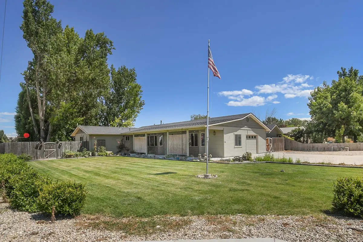 1108 E Ustick Rd, Caldwell, ID 83607 - #1