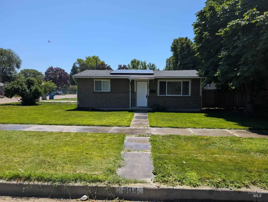 604 19th Ave South, Nampa, ID 83651 - #2