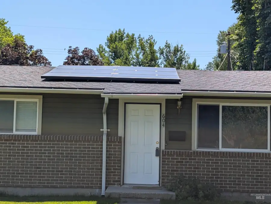 604 19th Ave South, Nampa, ID 83651 - #3