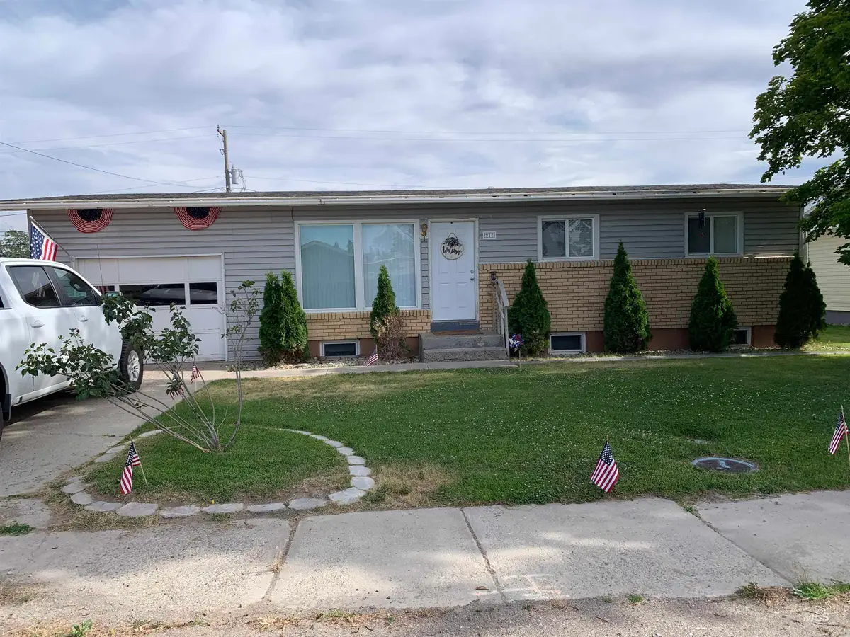 917 15th Dr, Rupert, ID 83350 - #1