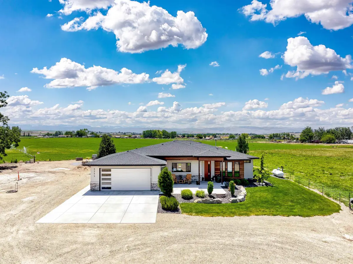 6255 Bennett Rd., Nampa, ID 83686 - #1