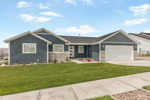1114 Dolostone Dr, Pocatello, ID 83201
