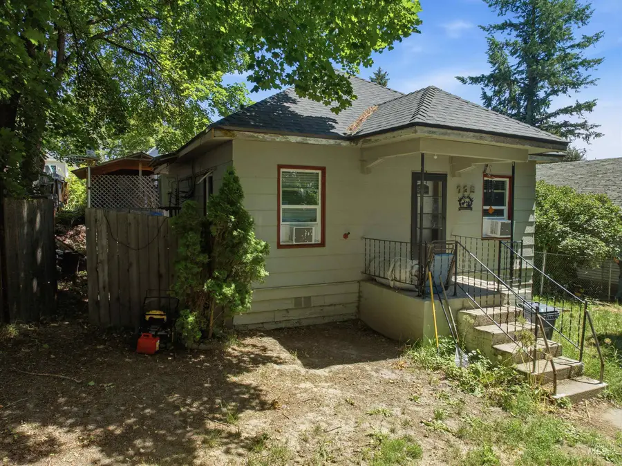 735 Oak St, Potlatch, ID 83855 - #2