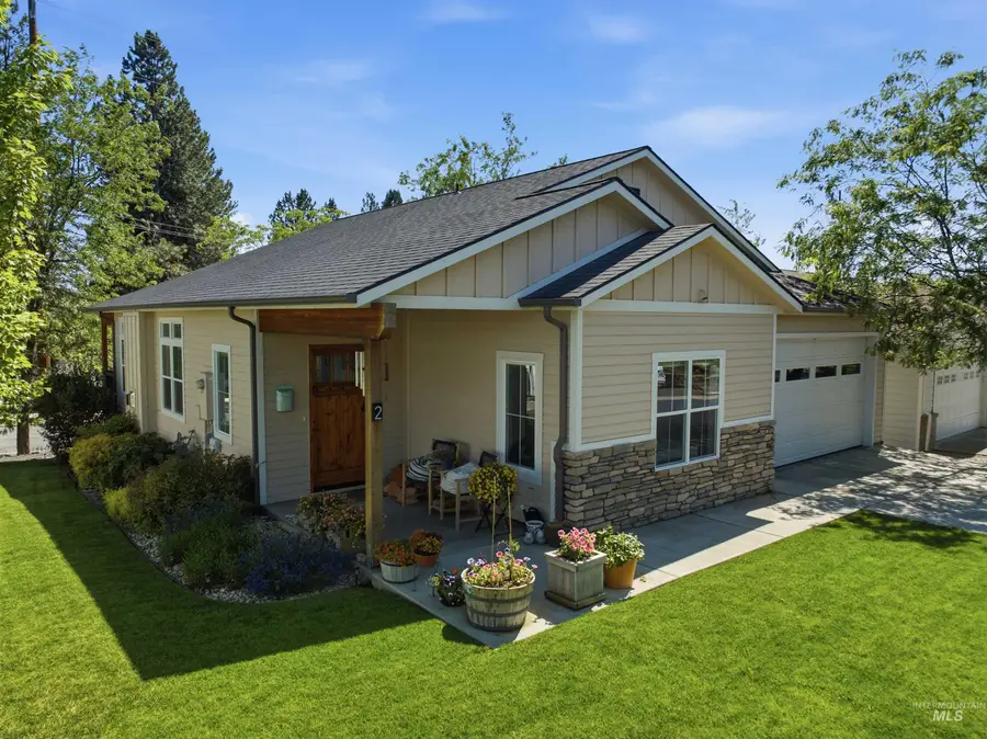 2075 Sunnyside Ave #2, Moscow, ID 83843 - #2