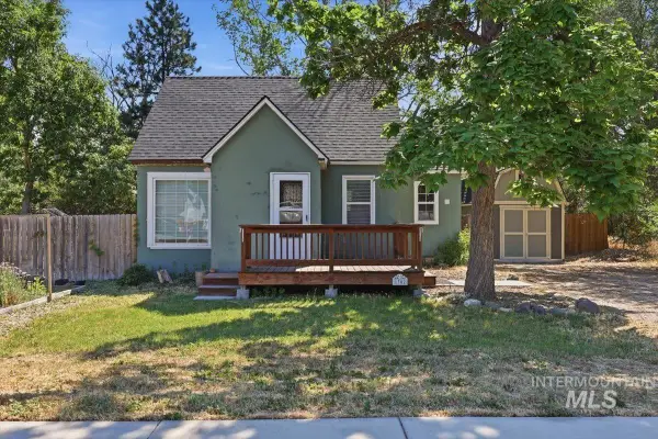 1302 S Roosevelt St., Boise, ID 83705