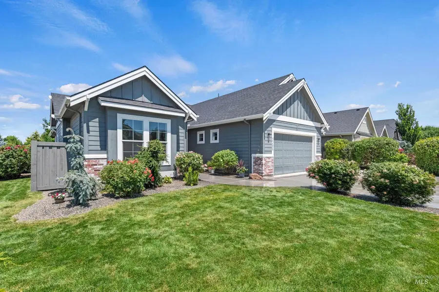 3288 E Gisborne St, Meridian, ID 83642 - #3