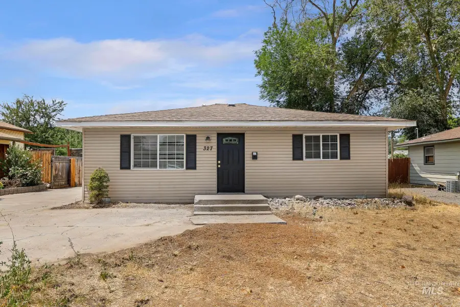 327 Monroe St, Twin Falls, ID 83301 - #2
