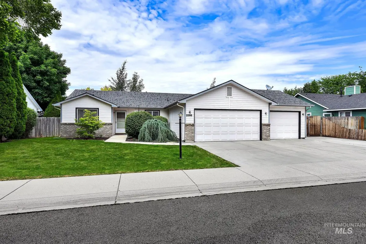 2566 W Willard St, Meridian, ID 83642 - #1