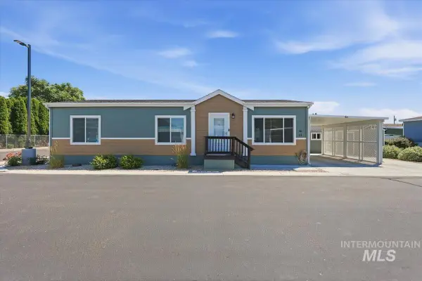 914 N Midland Blvd Trlr 21, Nampa, ID 83651