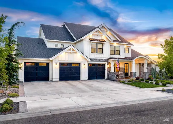 1001 N Triathlon Ave, Eagle, ID 83616