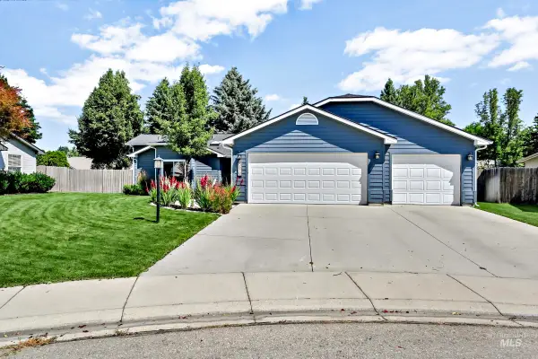 5579 N Rosepoint Way, Boise, ID 83713