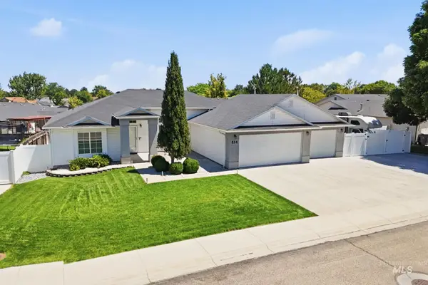 514 W Palmer Dr, Nampa, ID 83686