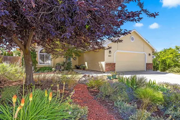 8671 W Thunder Mountain Dr, Boise, ID 83709