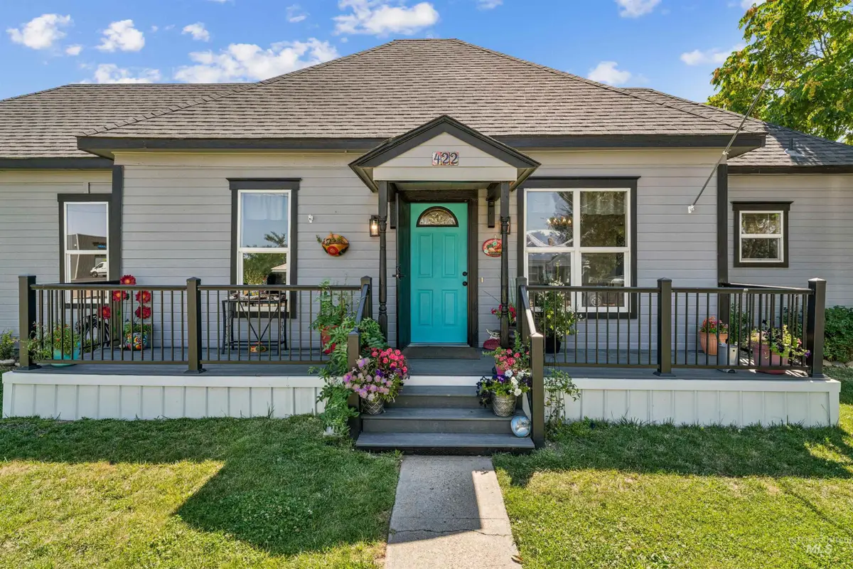 422 Maple Avenue, Emmett, ID 83617 - #1