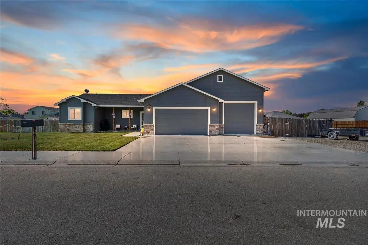 255 NE Greystone, Mountain Home, ID 83647 - #1