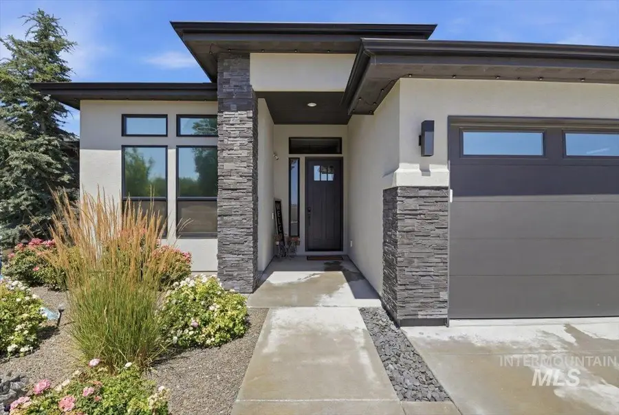 3042 E Columbus River Court, Nampa, ID 83686 - #2
