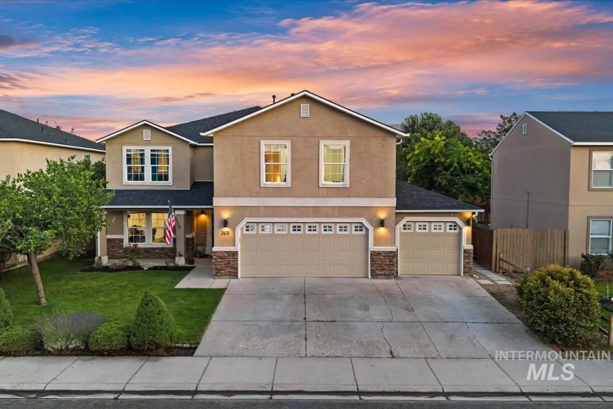 369 E Willowcreek Dr, Middleton, ID 83644 - #1