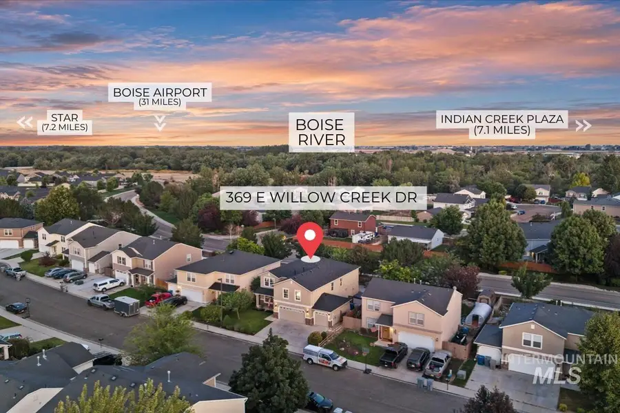 369 E Willowcreek Dr, Middleton, ID 83644 - #3