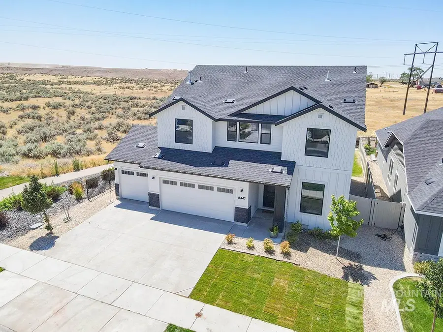 8447 S Bogus Ridge Ave, Boise, ID 83716 - #2