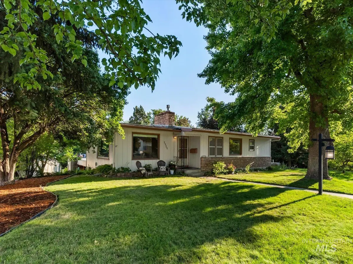 2925 W Gerrard St, Boise, ID 83703 - #1