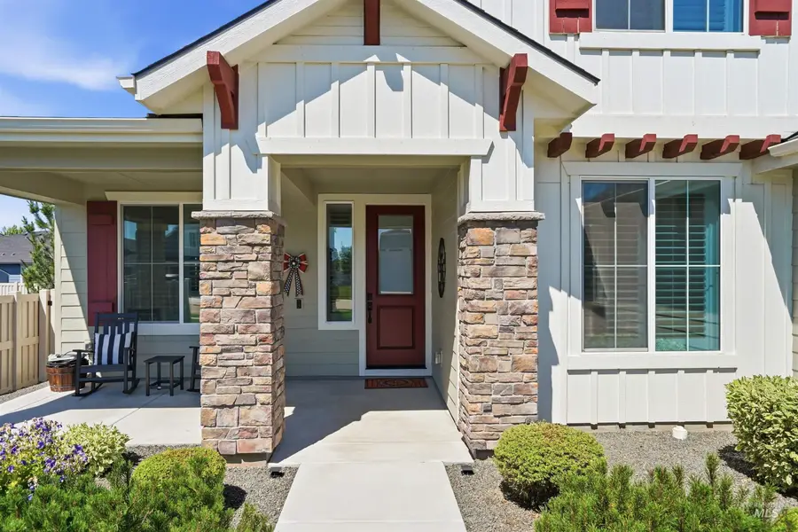 2057 N Tarentaise Ave, Middleton, ID 83644 - #3
