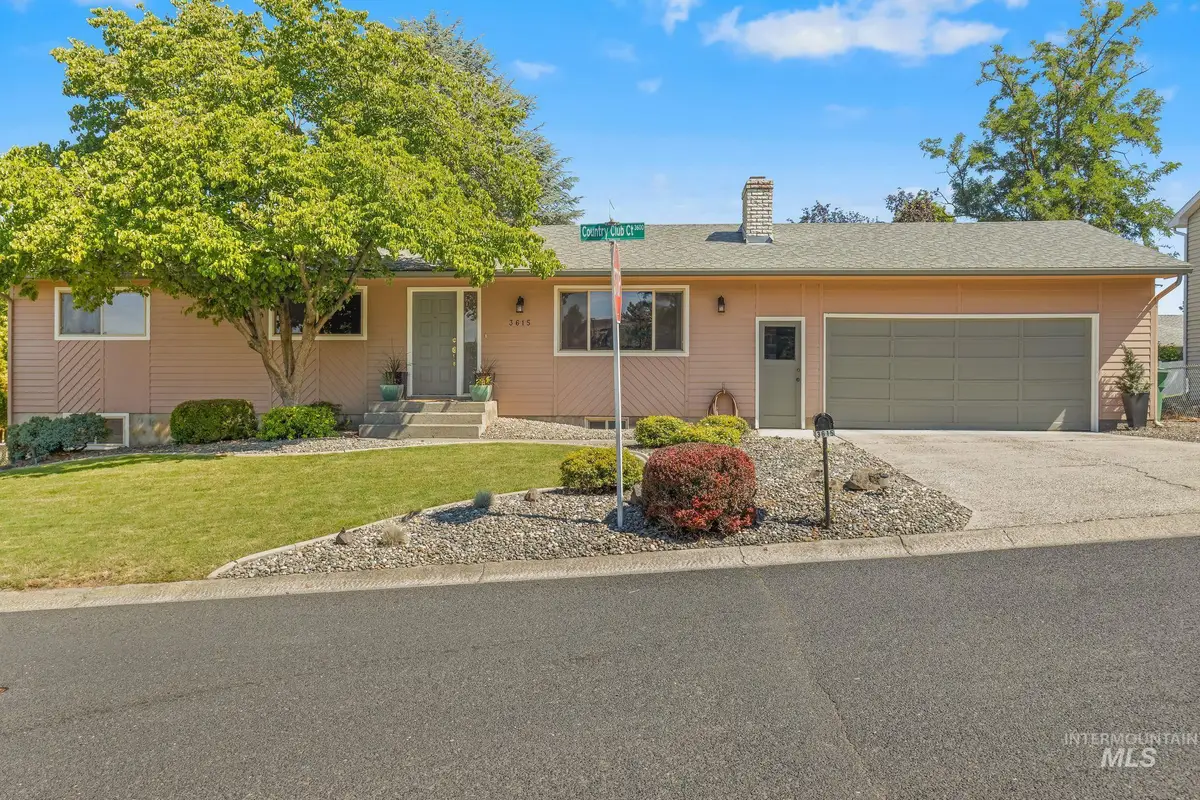3615 Country Club Drive, Lewiston, ID 83501 - #1